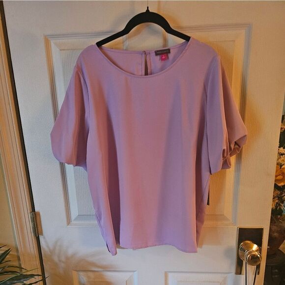VINCE CAMUTO LILAC BUBBLE BLOUSE - Picture 1 of 8